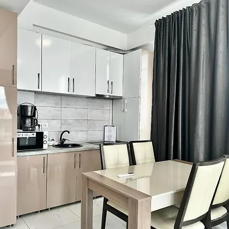 Sea View By Venetis Апартаменты