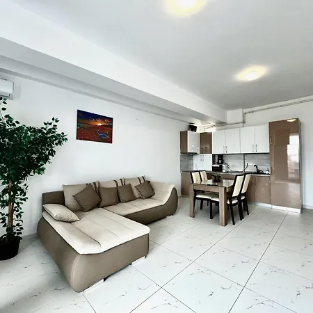 Апартаменты Sea View By Venetis