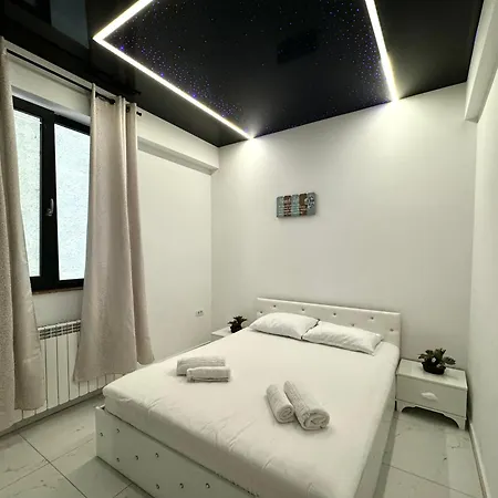 Sea View By Venetis Апартаменты *